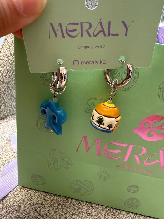 Серьги от Meraly -28000