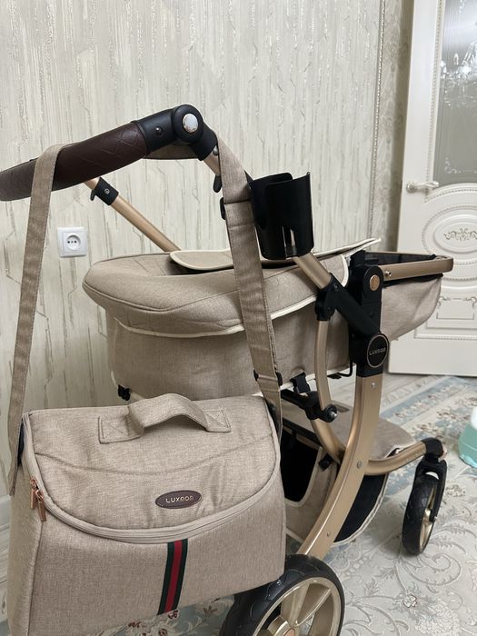 Продаю коляску Luxmom в отличном состоянии!