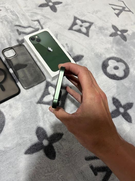 iPhone 13 128Gb Green