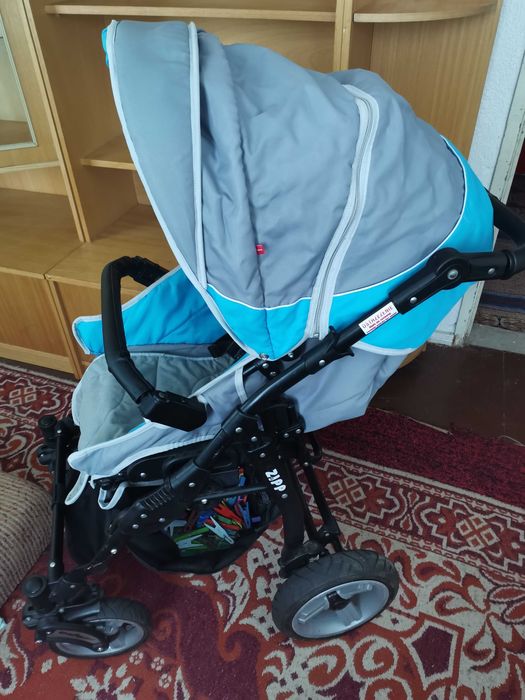 Бебешка количка отлично състояние използвана 20 пъти.