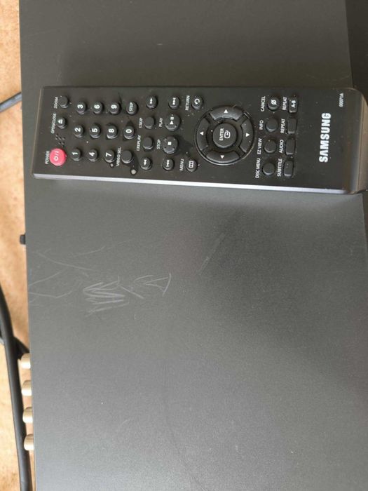 Samsung DVD плейър - Р370, с дистанционно