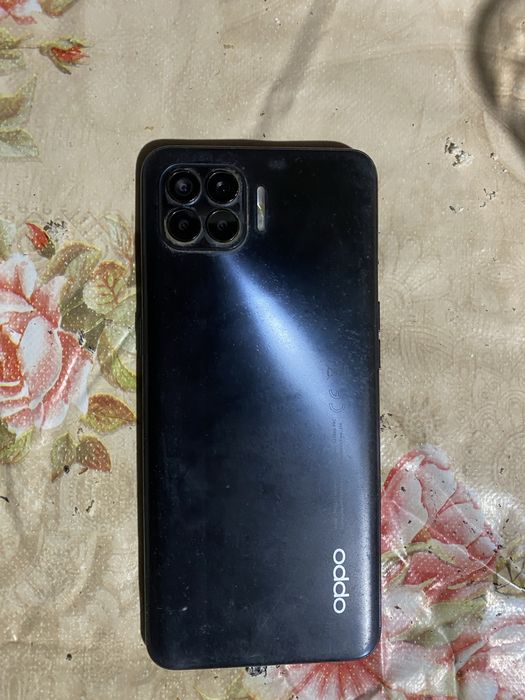 Oppo reno 4 lite