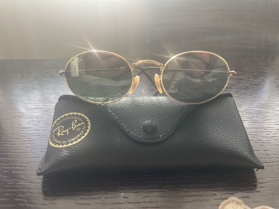 Ray.Ban очилата са чисто нови