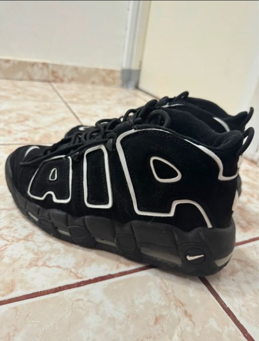 Adifasi Nike uptempo black