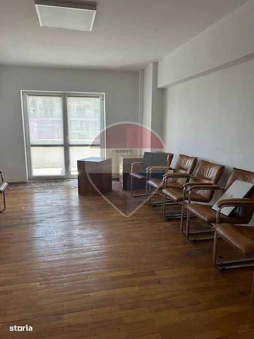 Apartament luminos cu 4 camere