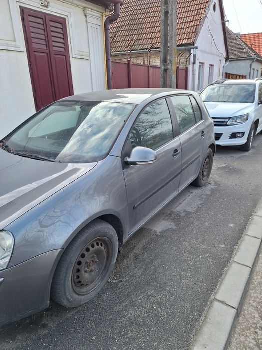 Golf 5 2005 1,6 benzina