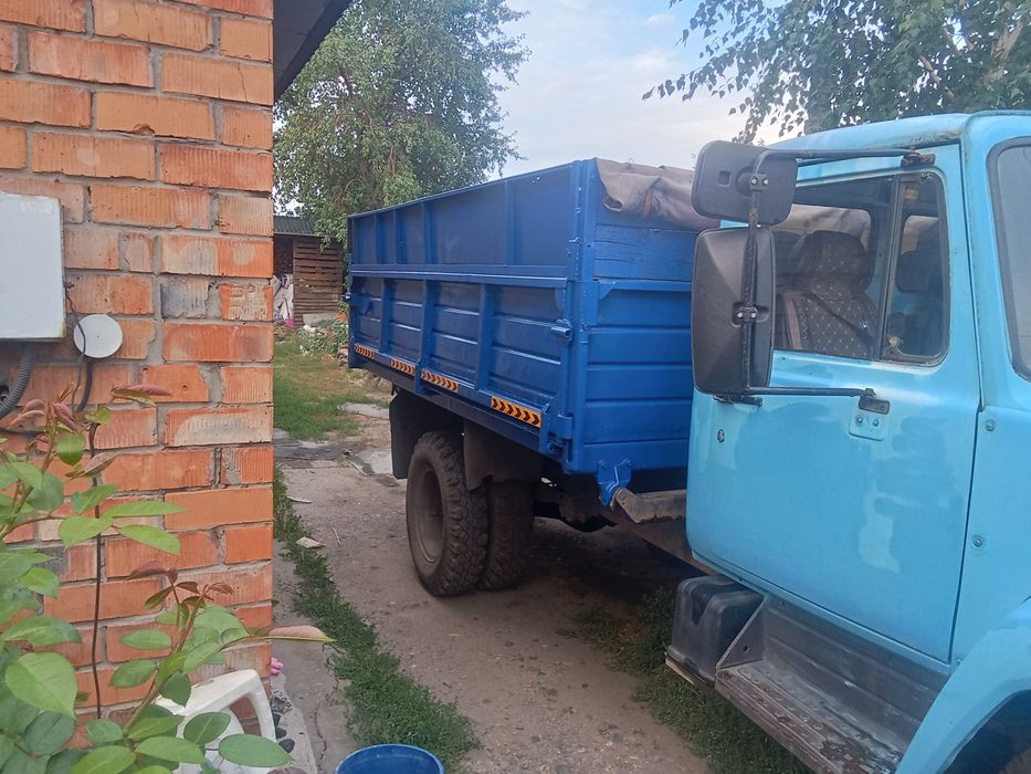 Вывоз мусора на Газ 3307