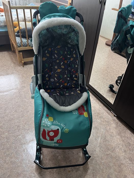 Продаются Санки-коляска Nika