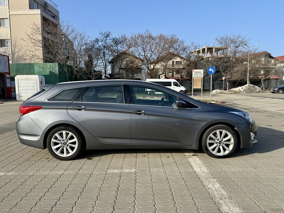 De vanzare - Hyundai i40 136CP 1.7 CRDi Fifa World Cup Edition