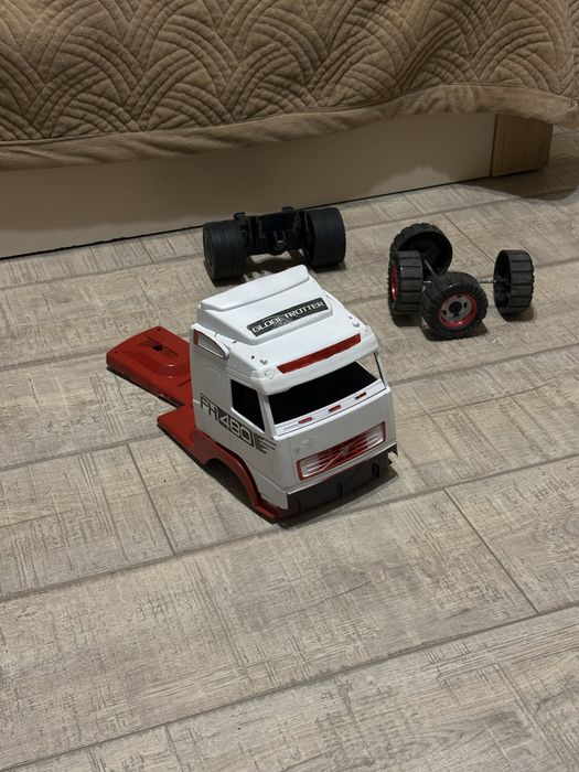 Volvo polesie polesie macheta