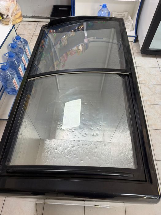 Продается морозильный холодильник