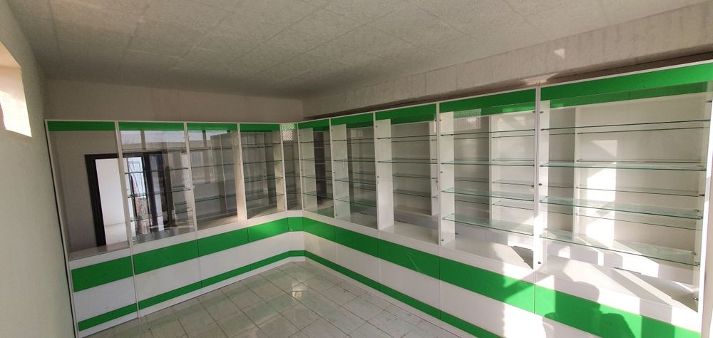 Dorixona va magazin uchun tayyor mebellar