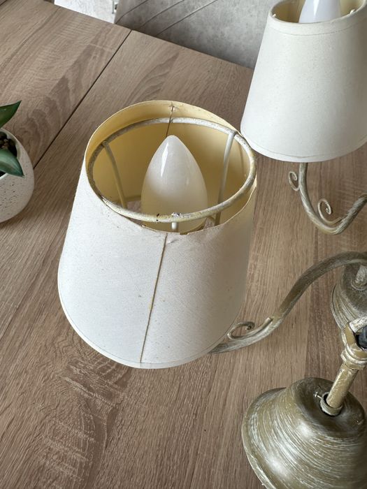 Lustra vintage suspendată metalică