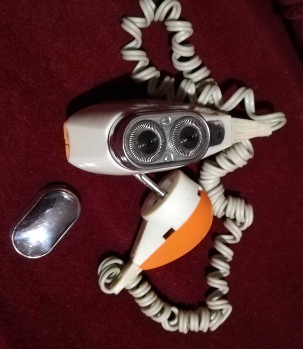 Мъжка електрическа самобръсначка