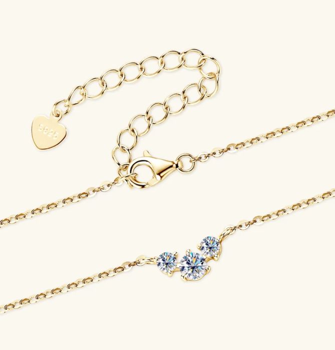 Сребърно колие с позлата и мойсанити, диаманти