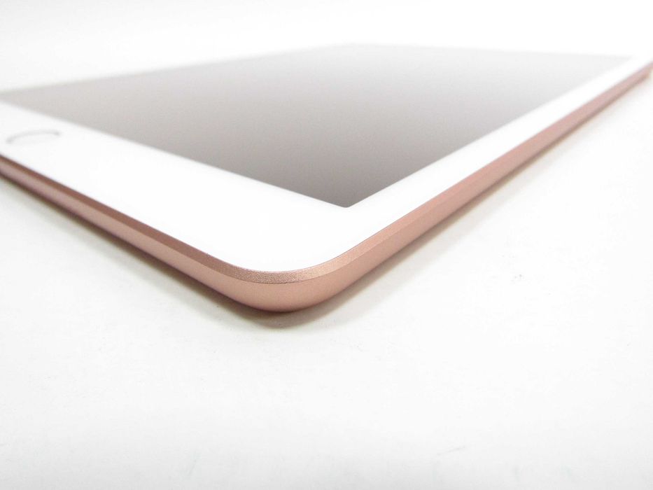 Apple iPad 8 (8-мо поколение) 32GB 10.2-инчов Retina дисплей A2270