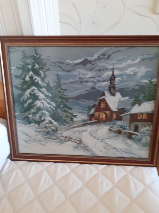 Гоблени "Горски Параклис" и "Ангелче" в Рамка, Идеален Подарък