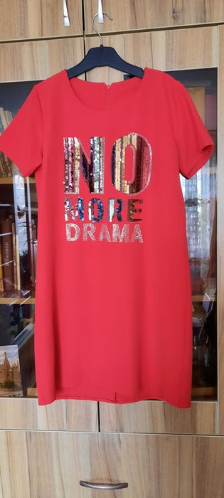 Распродажа новогодних платьев для подростка