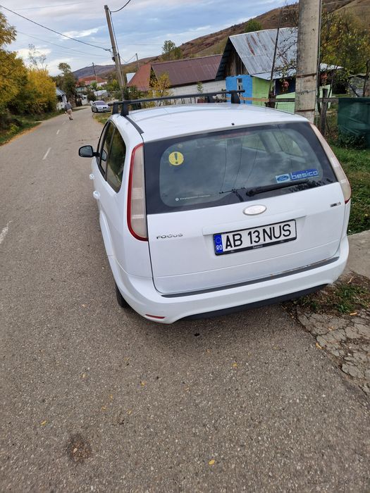 FORD Focus 2010 — imagine 2