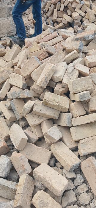 Б/У гишт сотилади