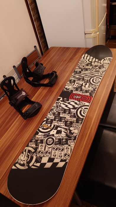 Placa Snowboard Nitro Ripper 137 cu legaturi Burton S