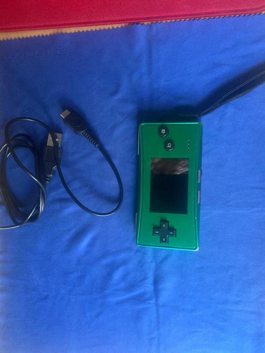 Vand consola de COLECTIE Nintendo GAMEBOY Micro Modata