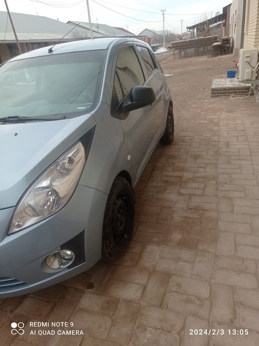 Спарк машина сотилади