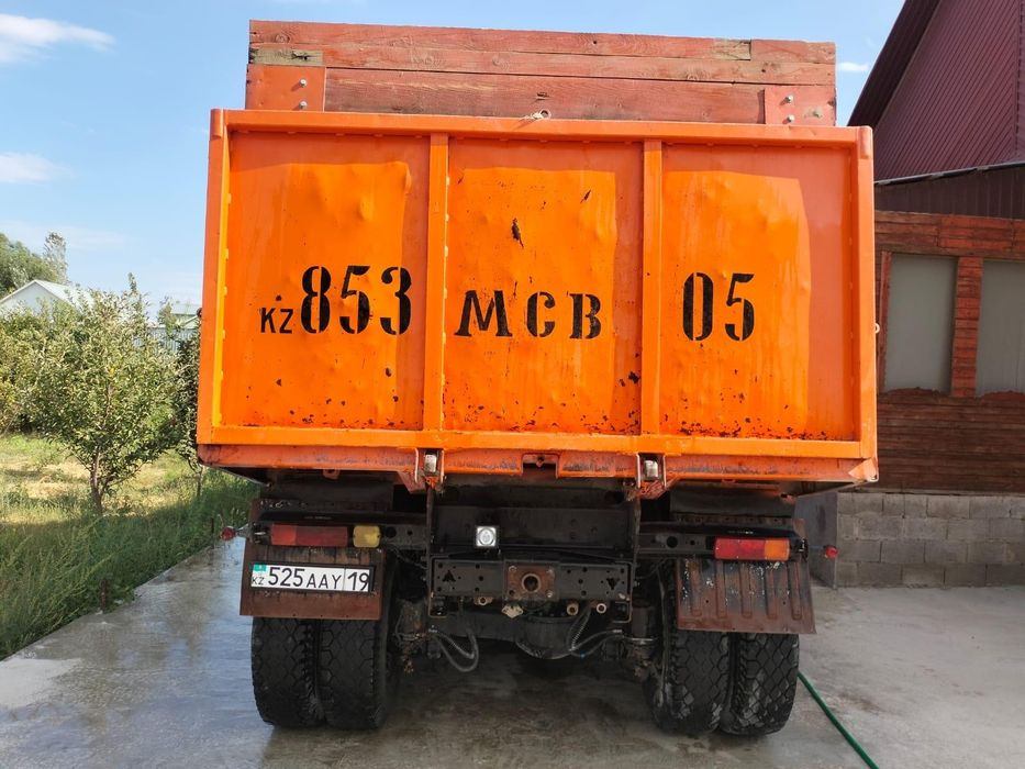 Камаз идеалный  самосвал