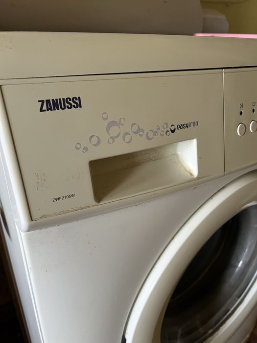 Стиральная машина Zanussi