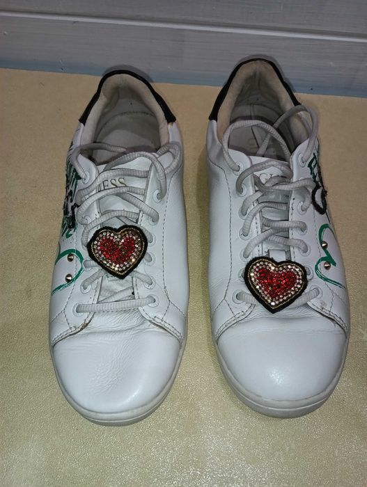 Guess N 39 Love - 35 лв