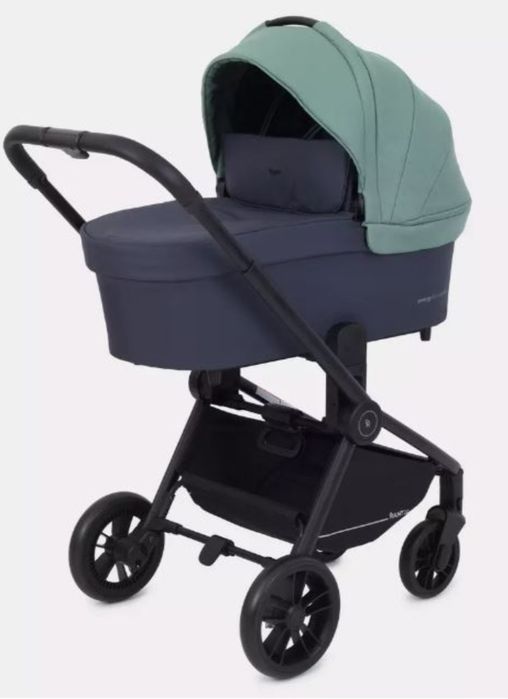 Продам коляску в очень хорошем состоянии