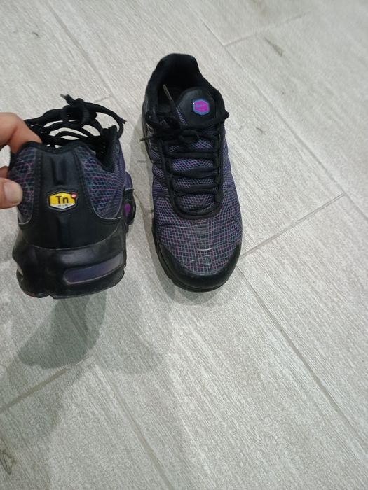 Маратонки Nike tn