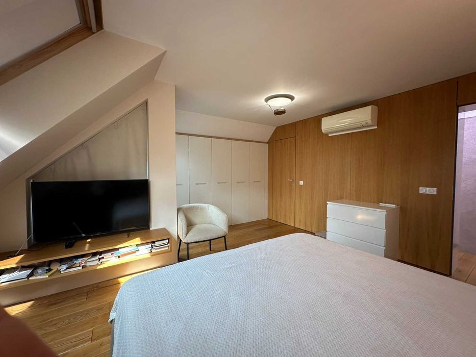 Дава се под наем Четиристаен апартамент в София, Симеоново - 180 кв.м за 1295.4 € - Снимка #9