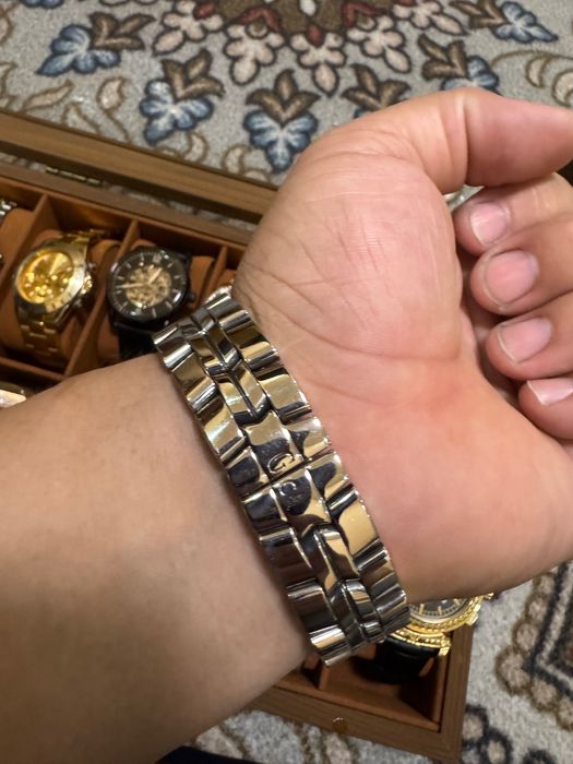 GUESS GC10500 men’s dress watch