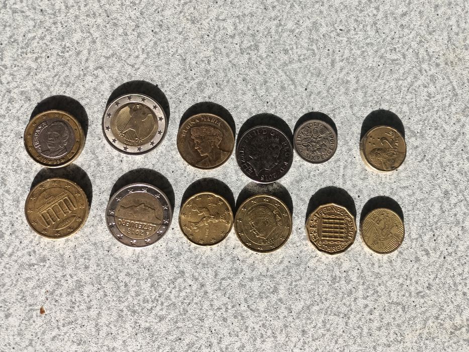 Monezi vechi și f vechi