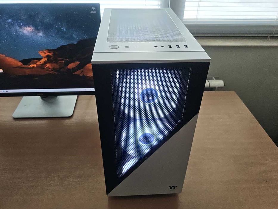 Геймърски компютър, Rx 9060XT 16Gb, 32gb DDR5, Ryzen 7500F, 1tb nvme