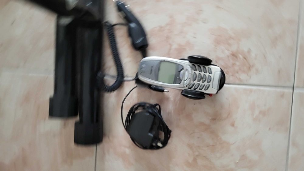 Connecting people,, 6310i