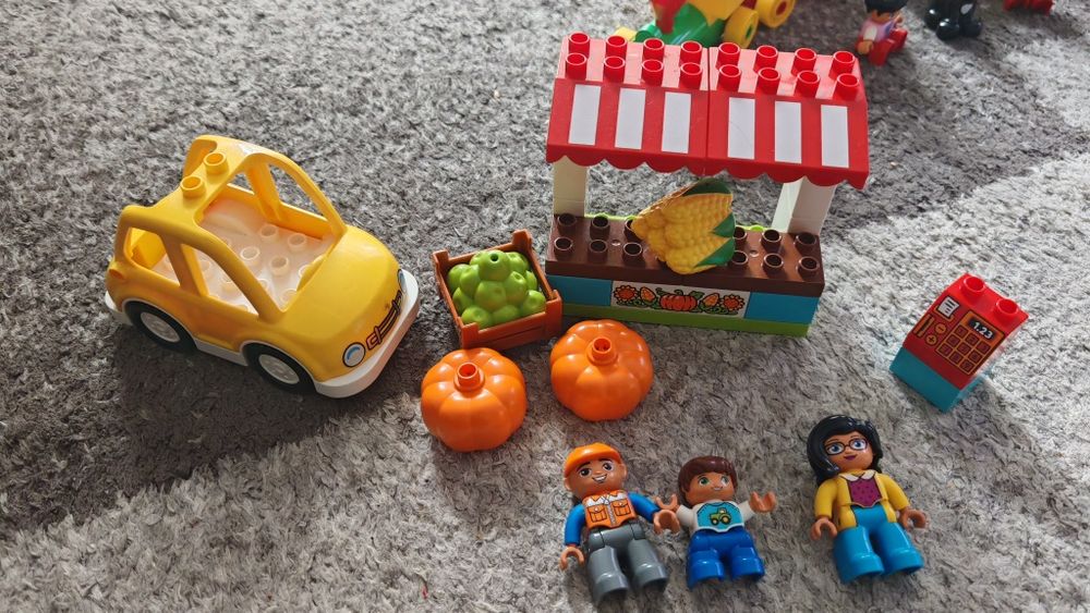 Seturi Lego Duplo si placi individuale
