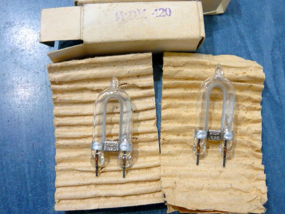 Lampa cu xenon IFK - 120 pentru blit, stroboscop