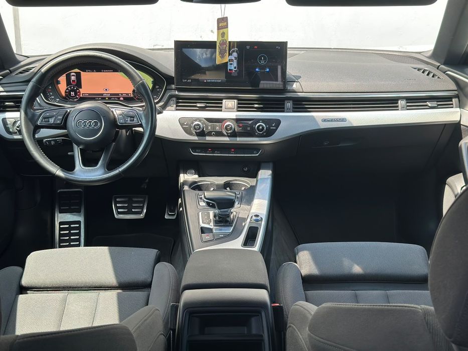 Audi A 5 sportback quattro\s line\ Distronic/ Full led \ carplay
