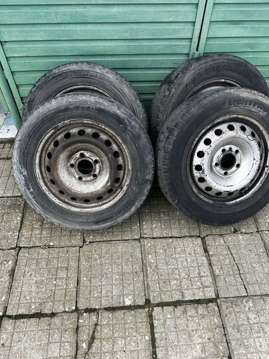 16 цола джанти с гуми за ТРАФИК/ВИВАРО