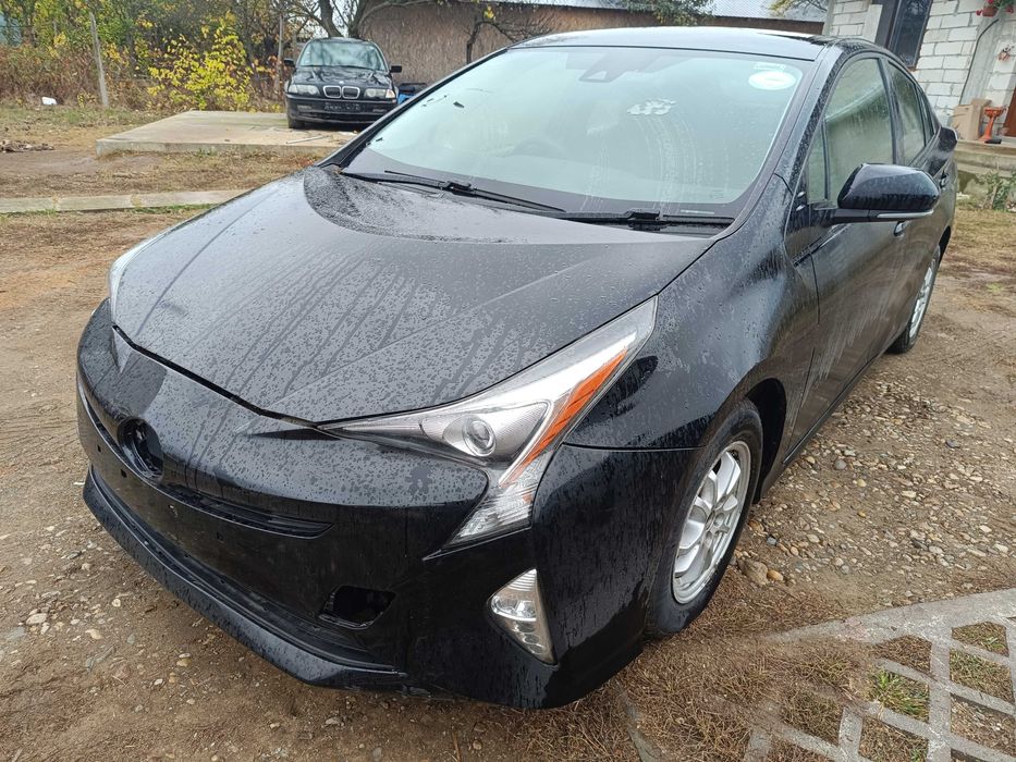 Aripa stanga fata Toyota Prius G4 neagra originala 2016 2021