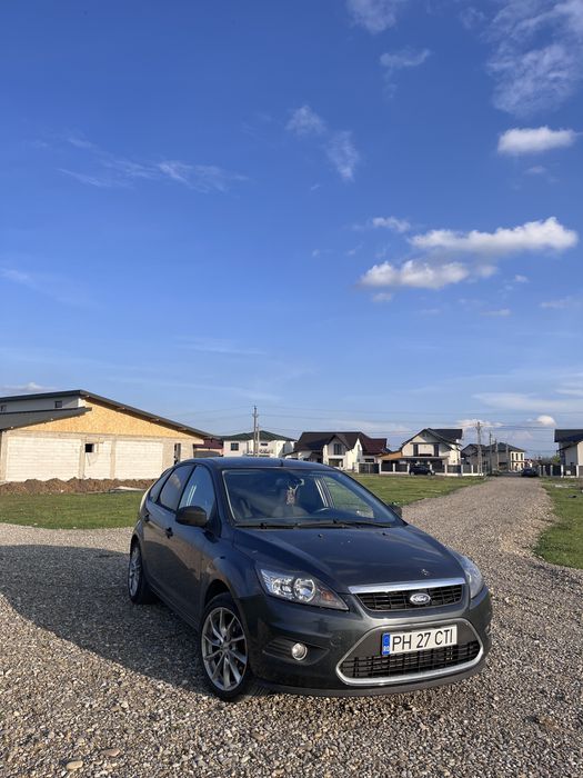 Ford Focus 2 hatchback