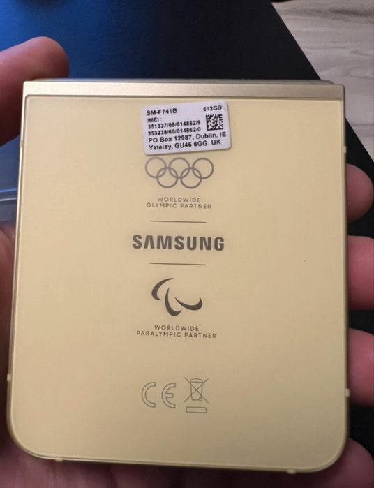 Samsung galaxy Z-flip 6 Olympic edition negociabil