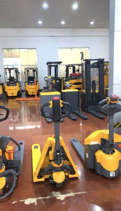 Штабелеры самоходные электрические