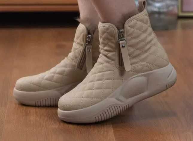 НОВЫЕ женские ботинки 4000 тн.