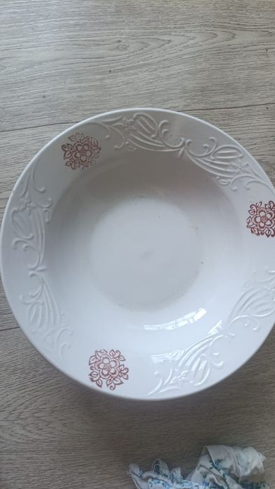 Продадим тарелки для супа