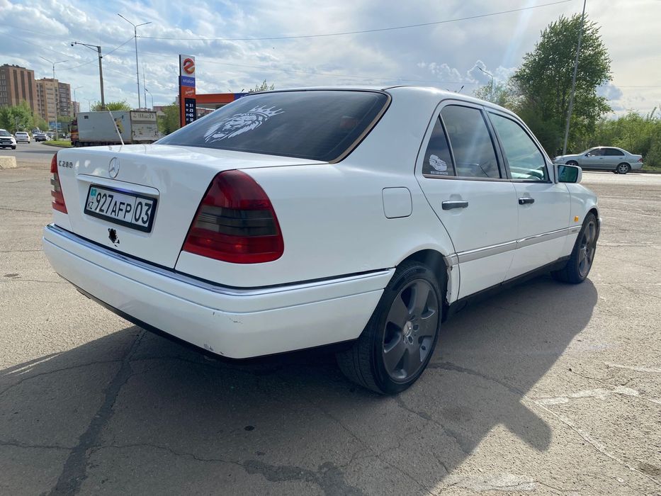 Продам Мерседес W202