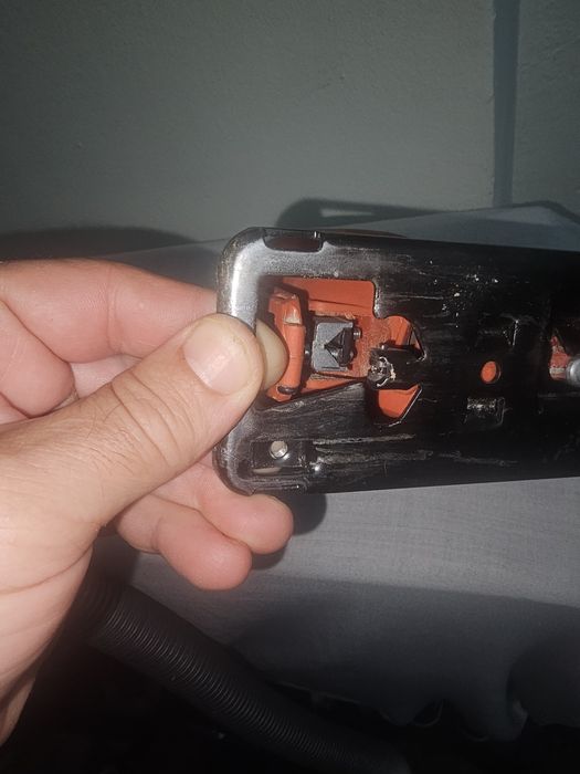 Ferastrau pendular blak&deker stare buna