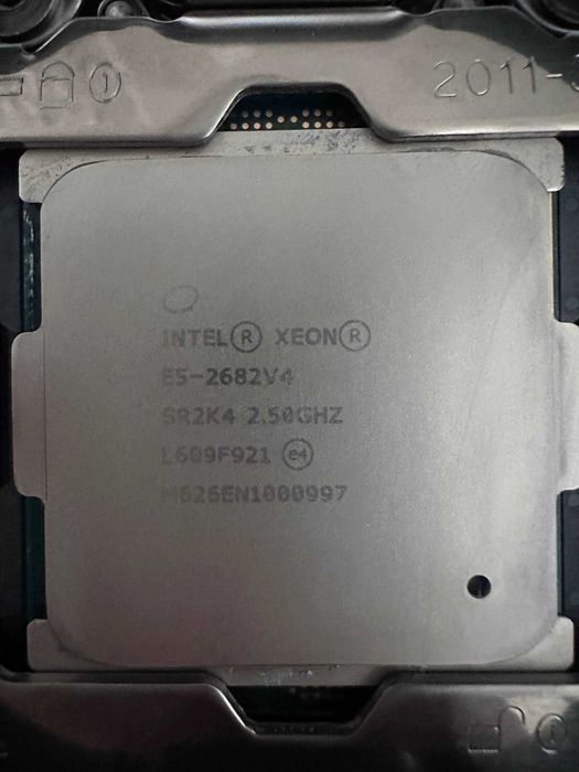 Xeon E5-2682 v4 (analog i5 11400)